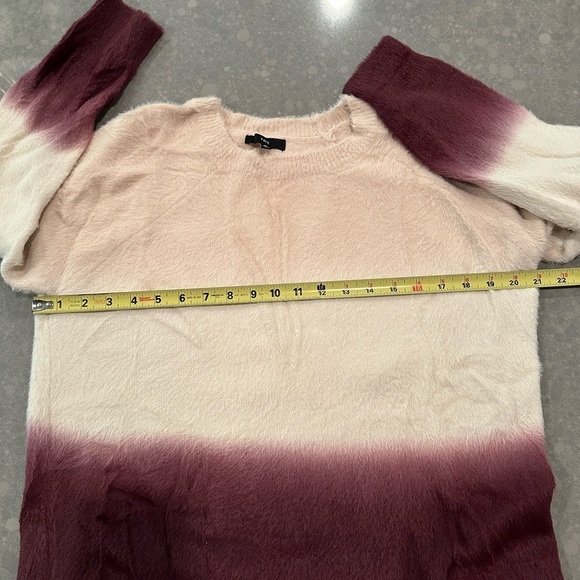 Fate Crewneck Sweater Ombre - Medium - Picture 6 of 7